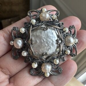VTG 1950s Signed Miriam Haskell Brooch Pin 1 7/8" Filigree Faux Pearls Ornate
